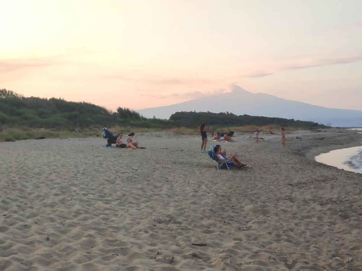 Antonio's Al Mare Con Vista Sull'etna Vaccarizzo